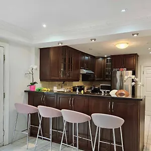 Homestay Beautiful At Yonge And Sheppard And North York Centre, Toronto